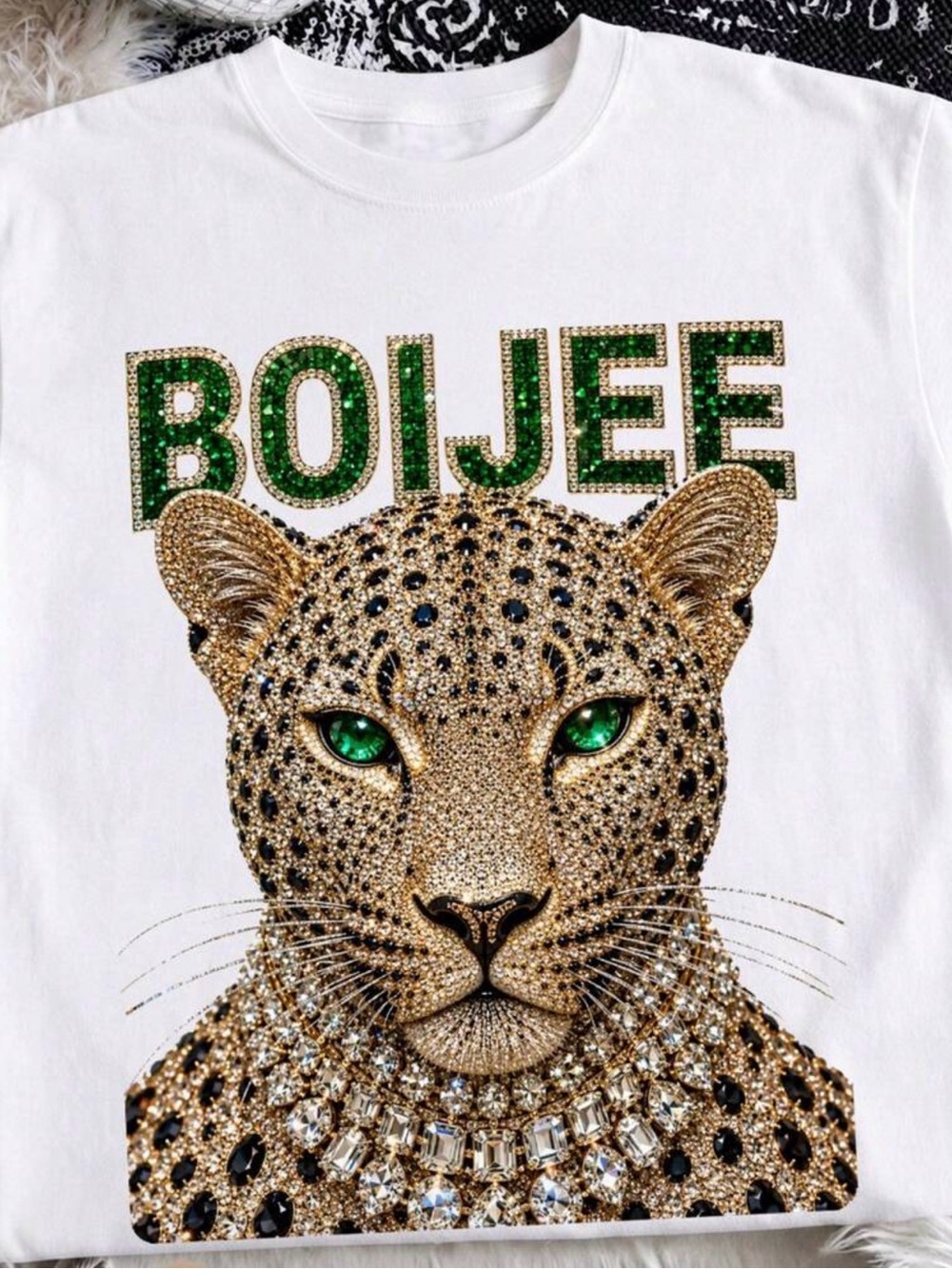 Glam Girl Fashion White Tee with Emerald-Accented Leopard Graphic